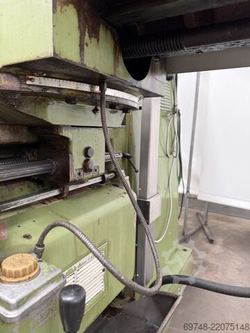 Milling machine Lagun FU 125