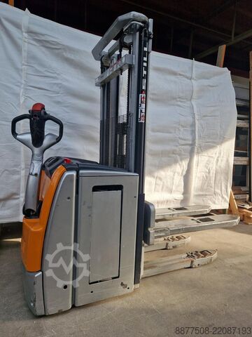 Manual stacker STILL EXV 16i