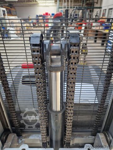 Manual stacker STILL EXV 16i