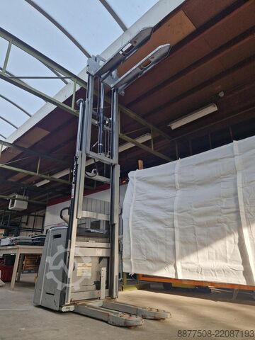 Manual stacker STILL EXV 16i