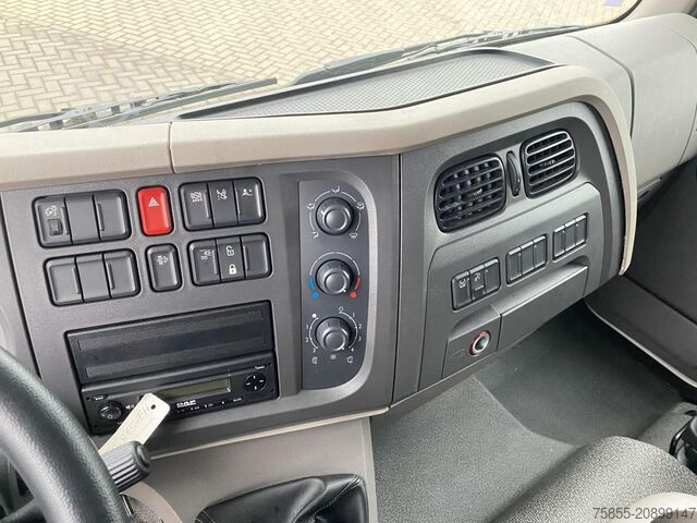 Box body DAF LF 170 Boxtruck / Loading Lift / Manual / 331.0...