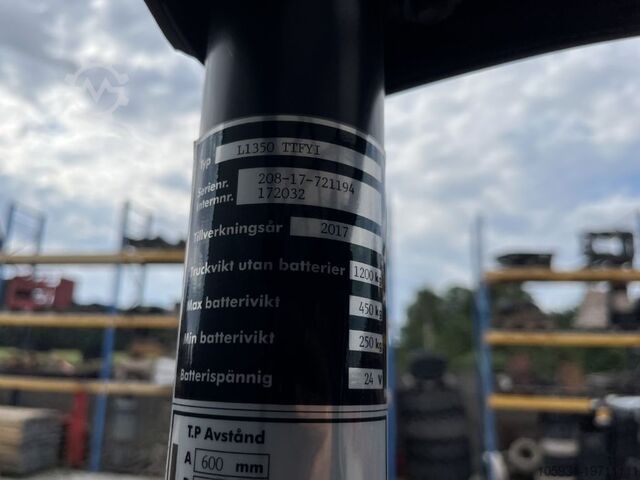 Stand-on stacker *Sonstige Actil L1350