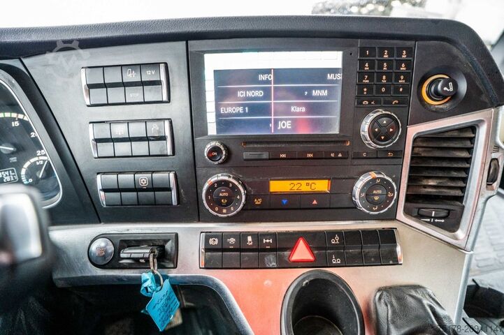 Standard tractor MERCEDES ACTROS 2651 LS