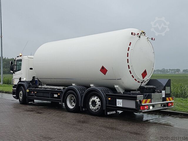 Tanker truck SCANIA P360