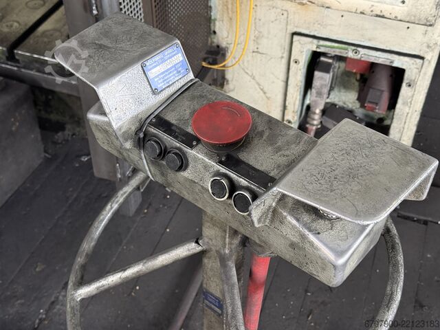 Double-Column Deep-Drawing Press EITEL / BECK & RÖHM GZ 630 F4