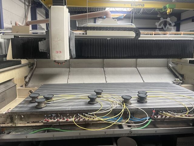 CNC work center INTERMAC MASTER 33