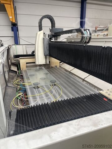 CNC work center INTERMAC MASTER 33