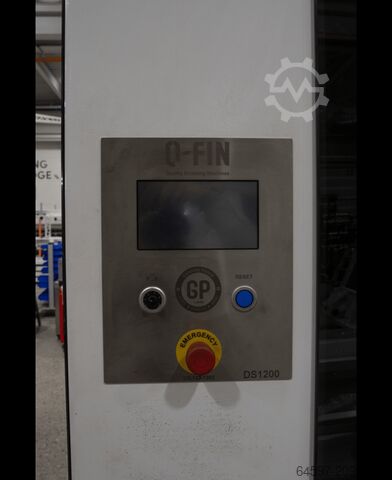Sheet metal deburring machine Q-Fin Quality Finishing Solutions DS1200 - MAG