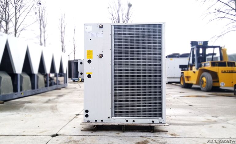 Chiller/Heat pump New Aircooled Chiller/Heat pump Blue Box Epsilon Echos DK RF HP 26 kW. 2018 yom