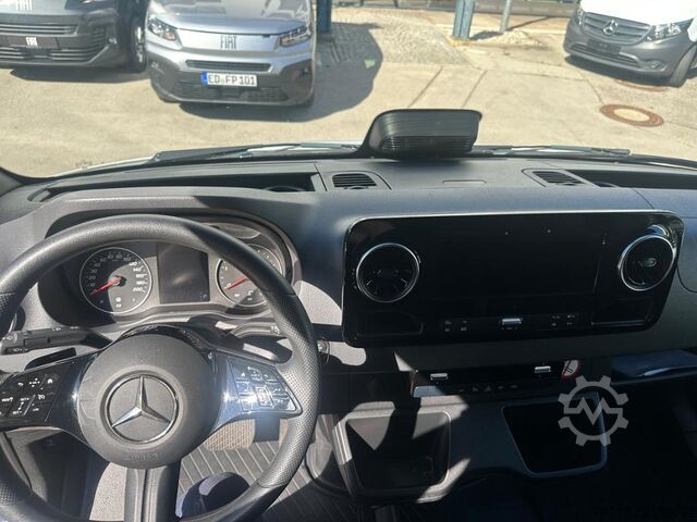 Panel van Mercedes-Benz Sprinter 317 CDI Kasten L2H2 Autom. MBUXNavi Kam