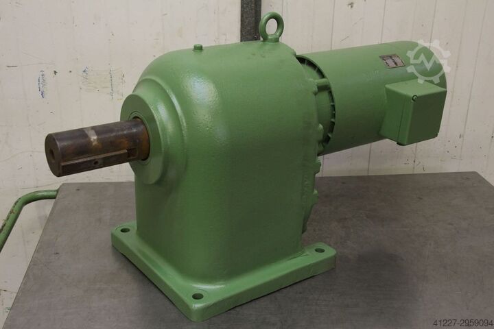 Gear motor 9 kW 40 rpm Stephan Werke Z8Ds644