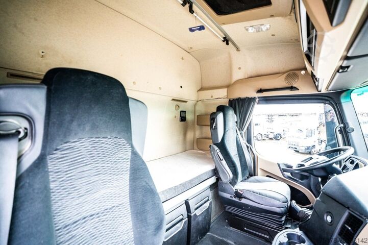 Standard tractor MERCEDES ACTROS 1848 LS+VOITH