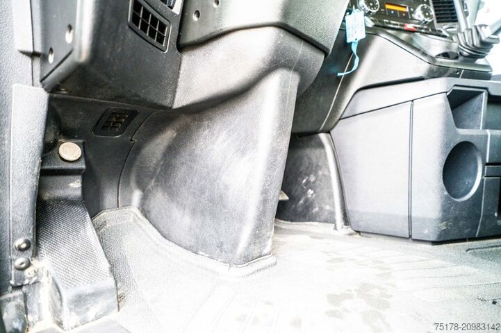 Standard tractor MERCEDES ACTROS 1848 LS+VOITH