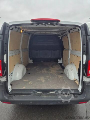 Van Mercedes-Benz VITO 114 CDI L2