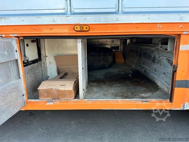 Livestock semitrailer Finkl SAV35 4.Stock Hubdach Lift Tränke Tridec
