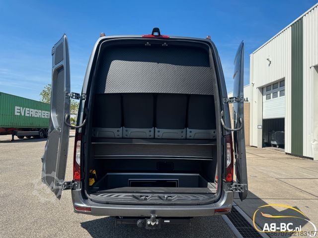 Motor coach MERCEDES-BENZ Sprinter 519 CDI Mercus