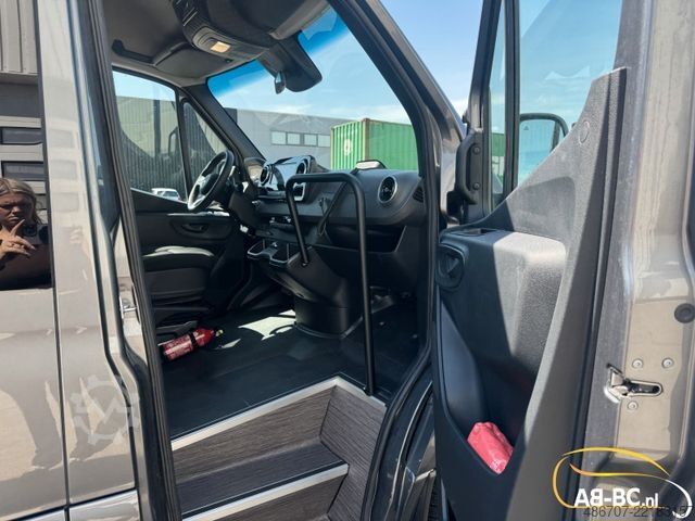 Motor coach MERCEDES-BENZ Sprinter 519 CDI Mercus