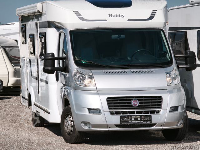 Semi-integrated camper HOBBY T 70 HGE