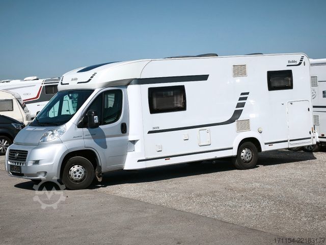 Semi-integrated camper HOBBY T 70 HGE