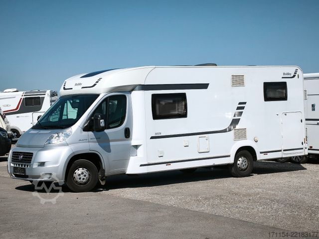 Semi-integrated camper HOBBY T 70 HGE