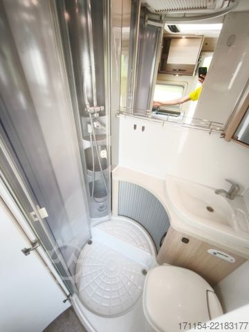 Semi-integrated camper HOBBY T 70 HGE