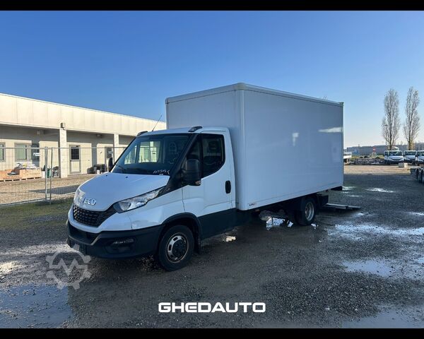 Minibus IVECO 35C16 - 35C16H