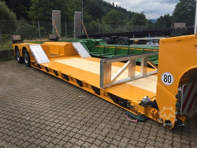 Tieflader-Sattelauflieger DOLL T2P-S3FS21