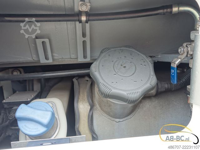 Reisebus MERCEDES-BENZ Intouro 49 Sitze Liftbus EURO 6