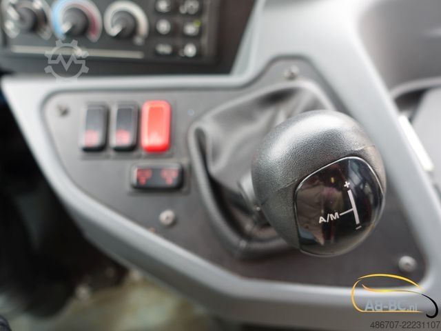 Reisebus MERCEDES-BENZ Intouro 49 Sitze Liftbus EURO 6