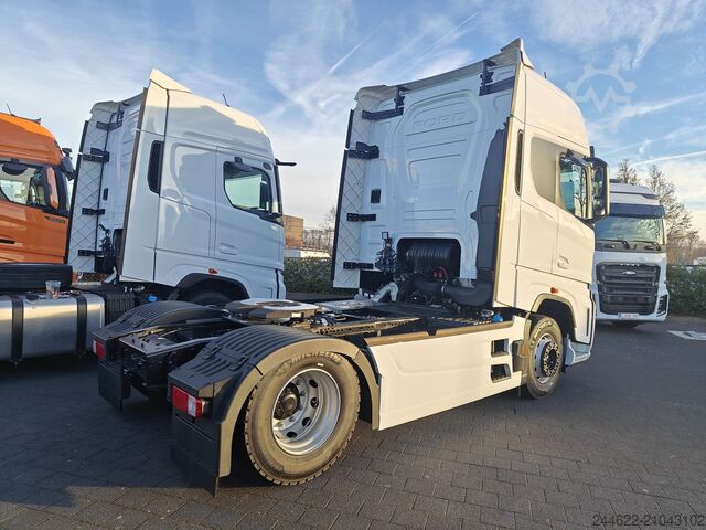 Standard tractor unit Ford Truck F-Max