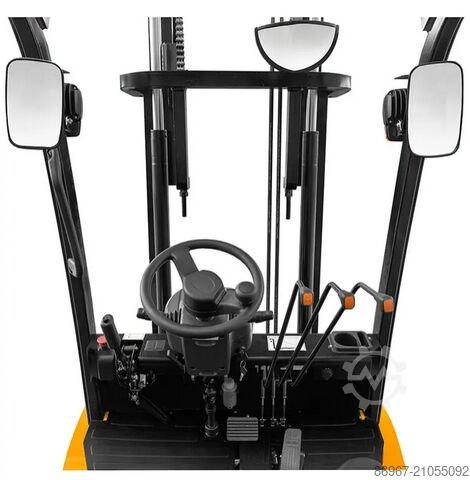 Internal combustion forklift truck CORMAK WS25E45