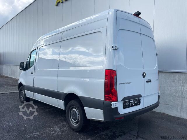 Reefer van Mercedes-Benz Sprinter 317 *Achteruitrijcamera*Hold-functie*S...