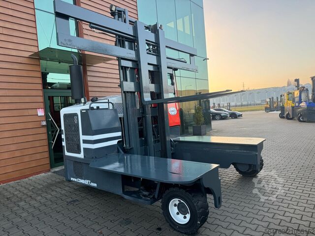 Vierwegestapler Combilift C6000/Wide positioner/ Only 3157 hours !
