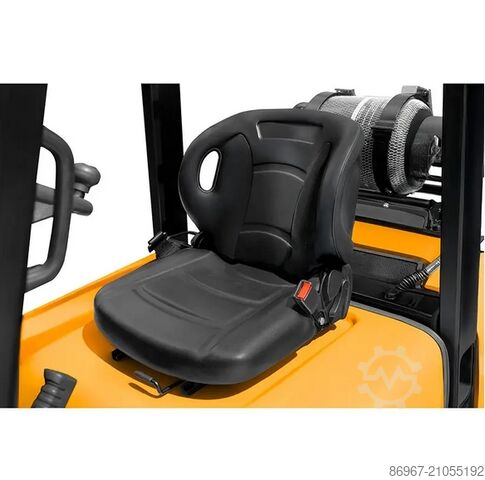 Internal combustion forklift truck CORMAK WS25L30