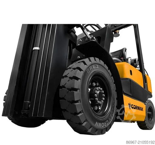 Internal combustion forklift truck CORMAK WS25L30