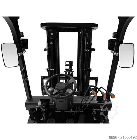 Internal combustion forklift truck CORMAK WS25L30
