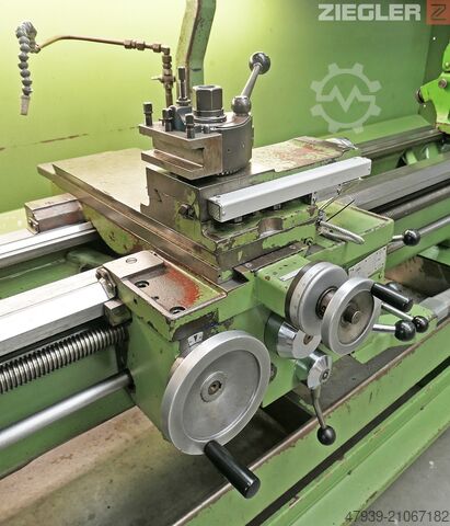 Universal-Drehmaschine Voest-Alpine DA210/2