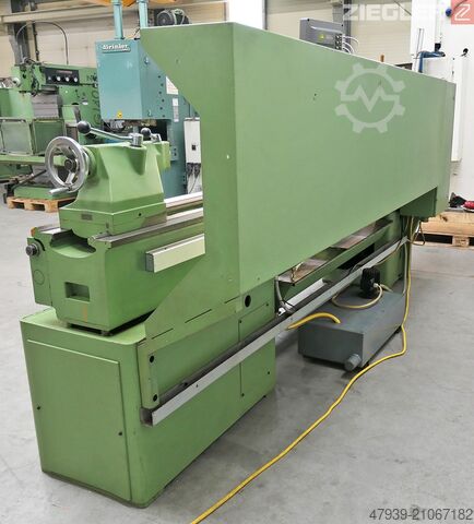 Universal-Drehmaschine Voest-Alpine DA210/2