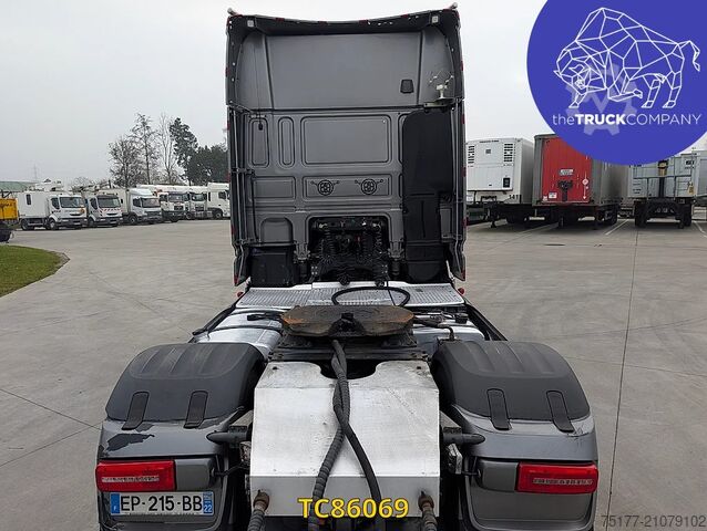 Standard-SZM DAF XF 105 510