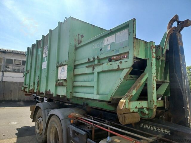Presscontainer No 15