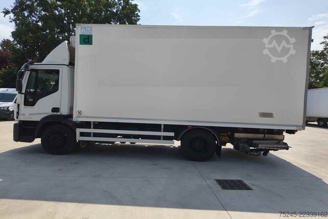 Refrigerated truck Iveco EUROCARGO 140E 28