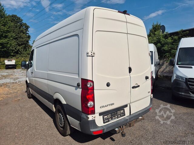 High top van VOLKSWAGEN Crafter Kasten 35 Hoch*L3-H2-Klima*Navi*