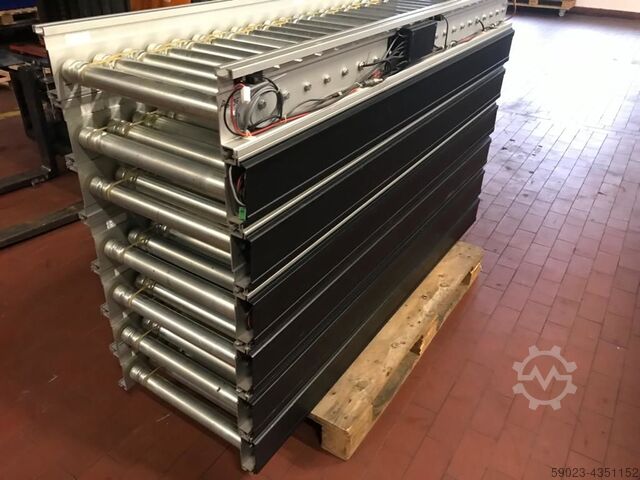 Roller conveyor with drive Zero pressure accumulation Interroll Staudrucklos