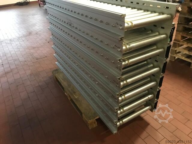 Roller conveyor with drive Zero pressure accumulation Interroll Staudrucklos
