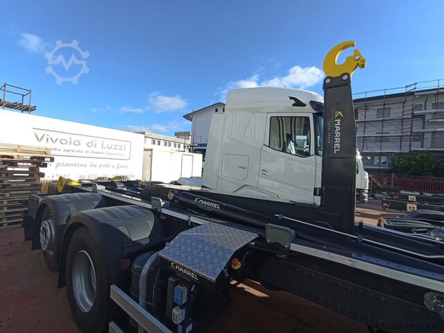 Standard tractor unit DAF XF 480 6x2 Scarrabile Marrel 28ton.NUOVO