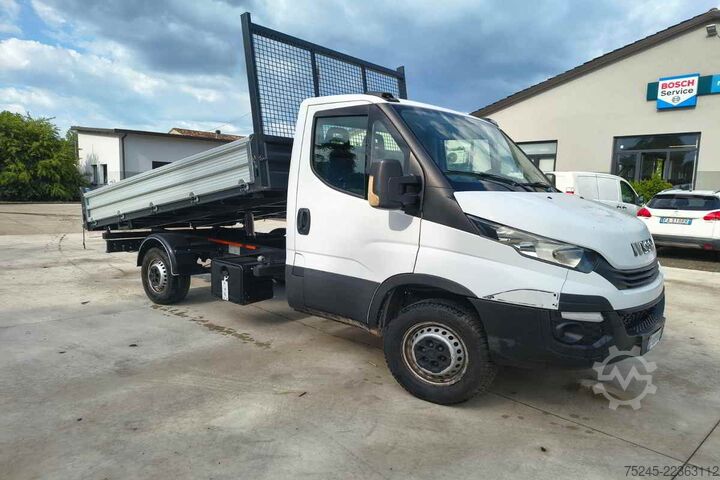 Three-way tipper van Iveco DAILY 35S 12 2.3 RIBALTABILE TRILATERALE