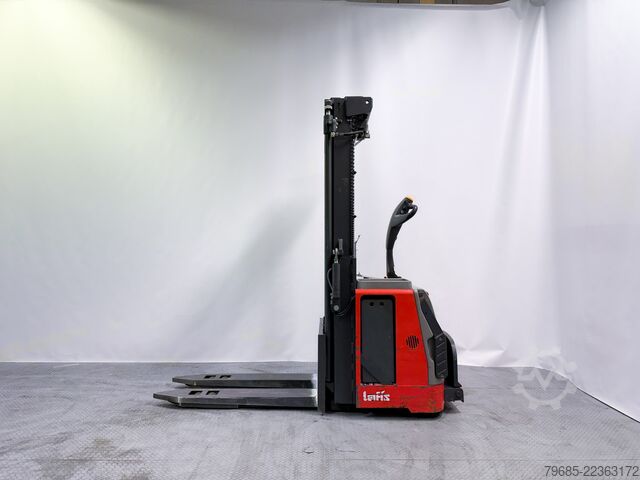 High Lift stacker Linde TS140s