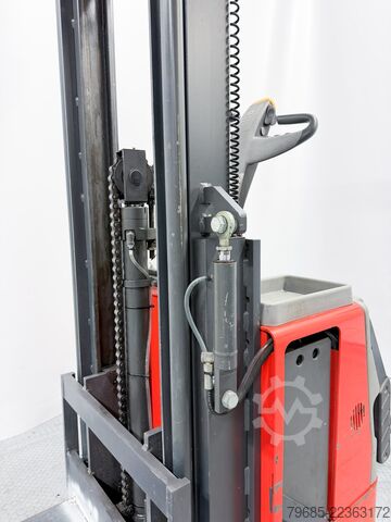 High Lift stacker Linde TS140s