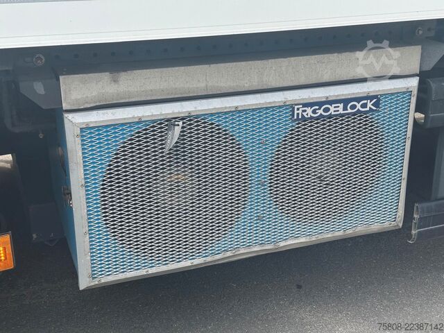 Refrigerated truck SCANIA R410 6x2 Tiefkühl 3Kammer Türen LBW AHK