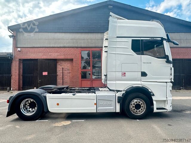 Standard tractor unit MAN TGX 18.510 XXL Intarder 2 Tanks ACC LGS Alcoa